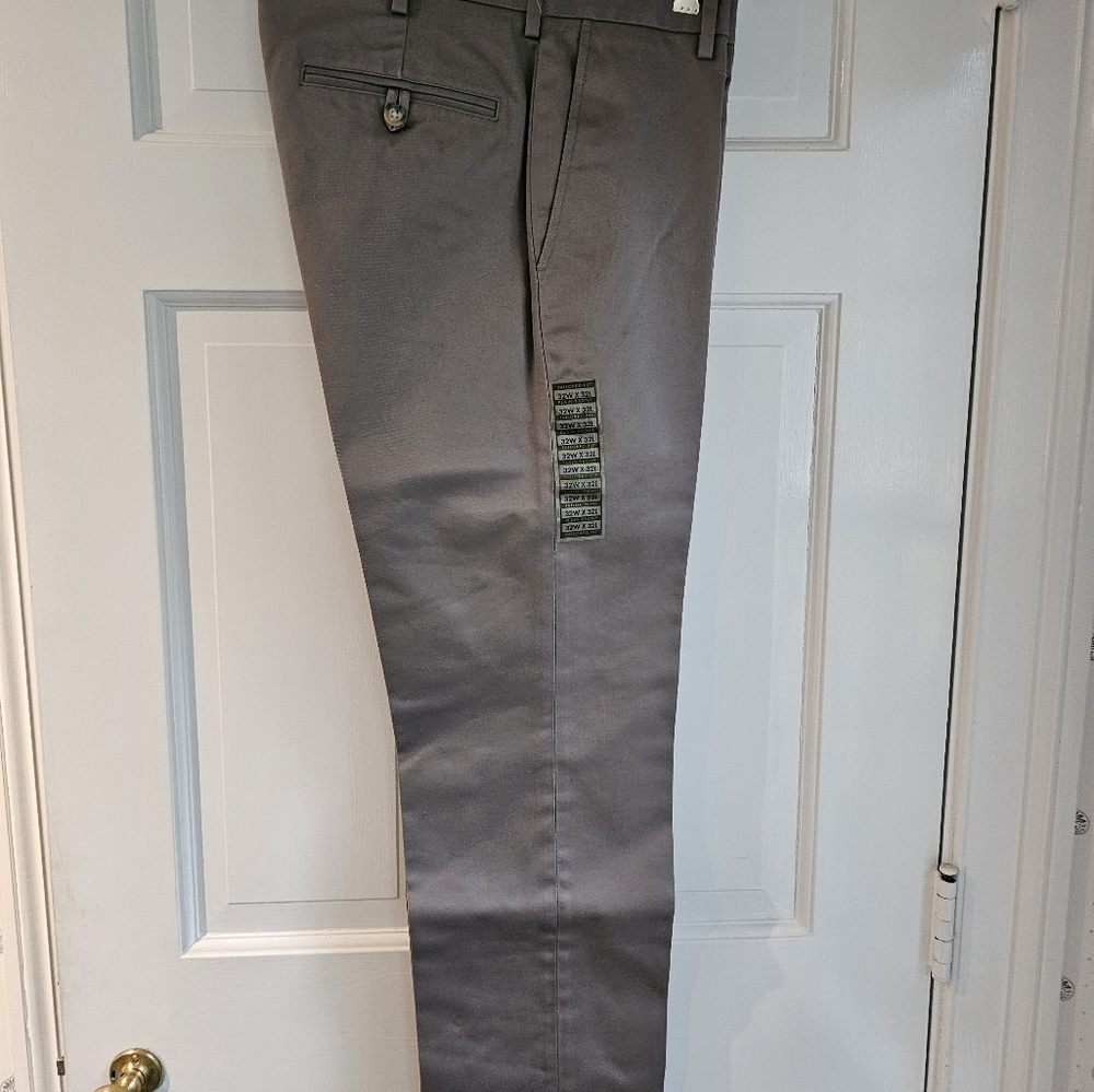 Men's Khaki Pants 32 x 32